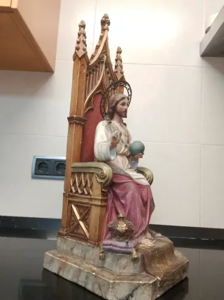 Figura Sagrado Corazón de Jesús Olot