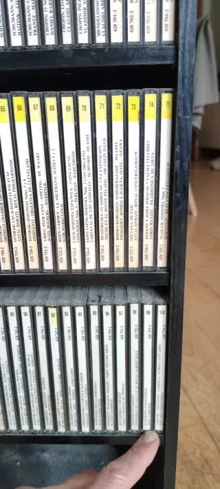 100 CDs Música Clásica + Mueble