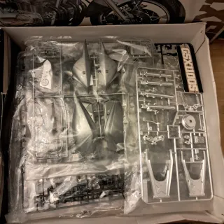 Maqueta Tamiya Suzuki GSX1100S Katana 1:6