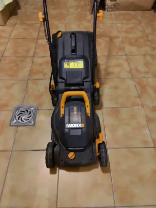 Cortacésped Eléctrico Worx WG779E.1