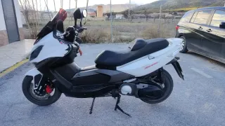 Kymco Xciting 500R ABS Maxiscooter
