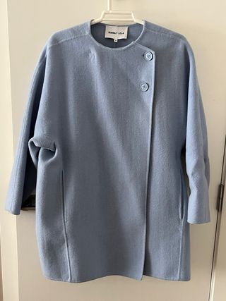 Abrigo Bimba y Lola Celeste. Talla M