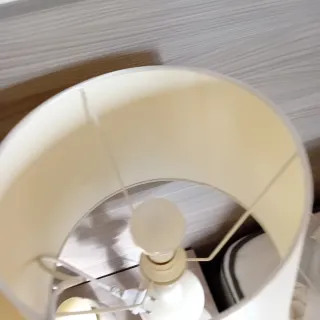 Lampada da tavolo in ceramica