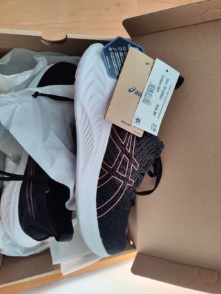 Zapatillas running Asics nuevas