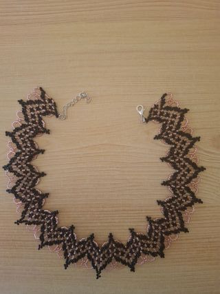 Collar largo abalorios morados y plateados