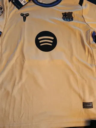 Niño 11 años talla 26 FC barça yamal amarillo