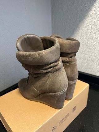 Botas Geox con cuña marrones