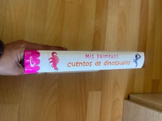 Mis primeros cuentos de dinosaurios