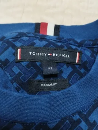 Camiseta Tommy Hilfiger Azul Estampada