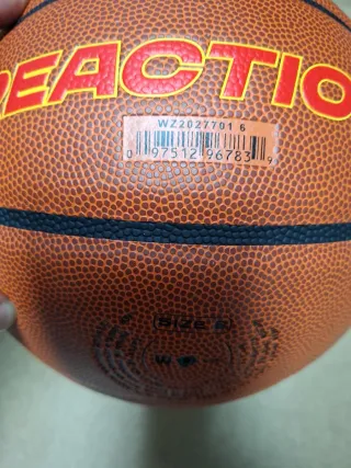 Balón Wilson Reaction Pro 6 Catalana