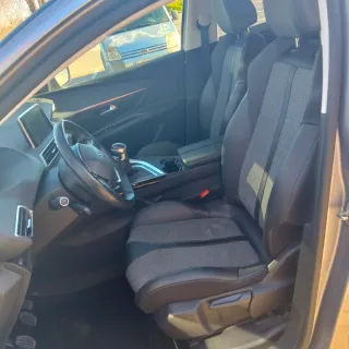 Peugeot 3008, allure 1.5 HDI 130CV, AÑO 2019