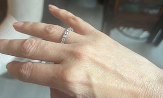 Alianza oro 18k y brillantes. Talla 15