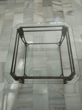 Mesa de centro cristal y metal