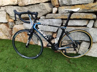 Bicicleta Carretera Giant 2 TCR Advanced Composit