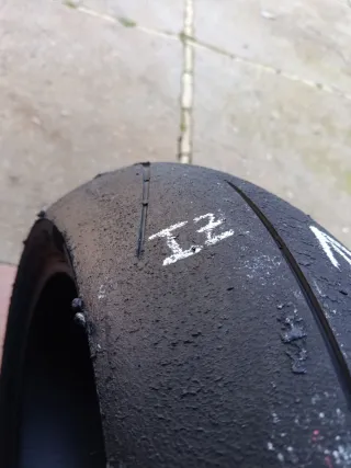 Pirelli Diablo Supercorsa SC2