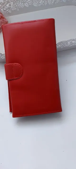 Cartera monedero roja