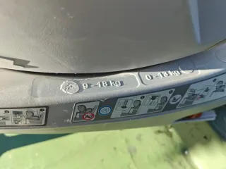Silla coche Britax Römer 550€ nueva