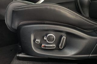 Jaguar F-Pace   2.0L i4D AWD Automatico RSport