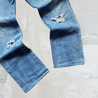 Levi’s 501 vintage W33 azul claro rotos originales