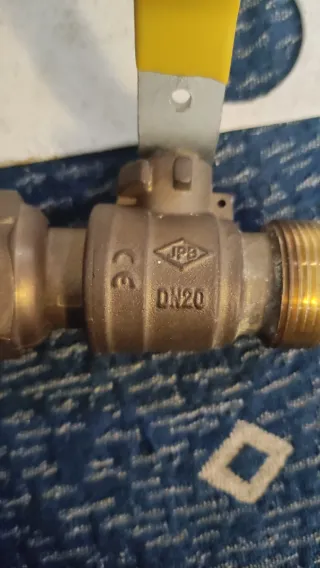 Soporte, Válvula y Codo Contador de gas