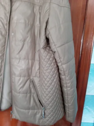 Anorak-parka beige acolchada