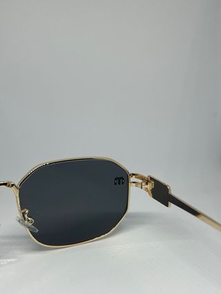 Occhiali da sole Miu Miu oro e neri