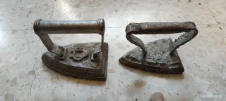 2 Planchas antiguas de hierro
