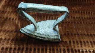 2 Planchas antiguas de hierro