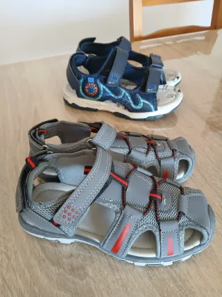 Sandalias de verano de niño