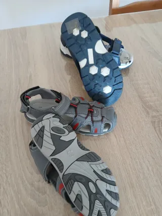 Sandalias de verano de niño