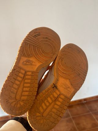 Zapatillas Nike Dunk Low Naranja y Amarillo