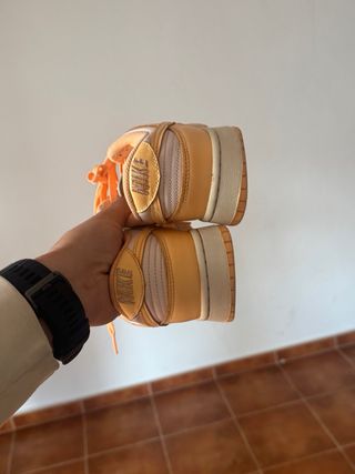 Zapatillas Nike Dunk Low Naranja y Amarillo