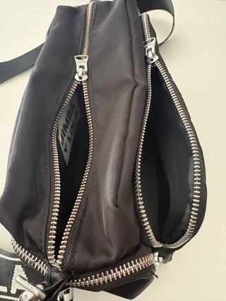 Bolso Bimba y Lola Negro Nylon
