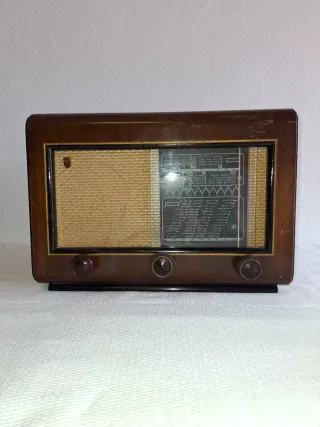 Radio Antigua Philips Marrón