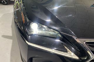 Lexus NX   2.5 300h Business Navigation 2WD