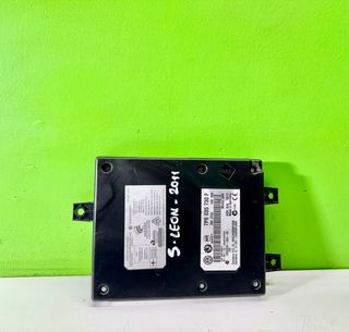 7P6035730F Centralita Bluetooth Seat Leon 2011