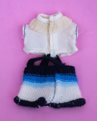 Barriguitas Famosa Escala Azul