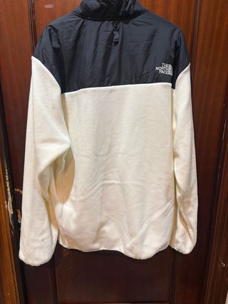 Polar The North Face Blanco y Negro