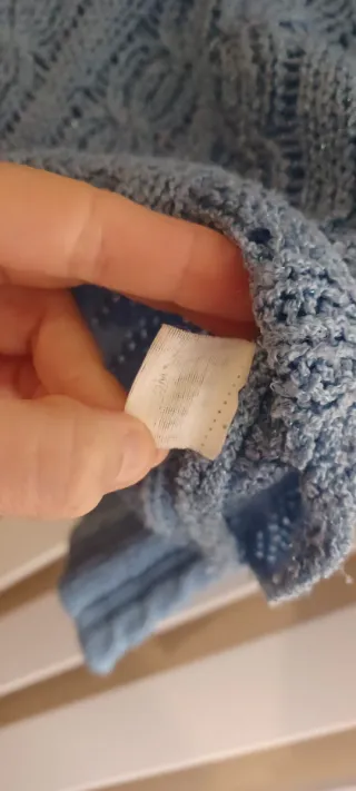 Maglia azzurra con lurex