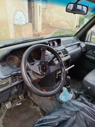 Mitsubishi Montero 4x4..GLS