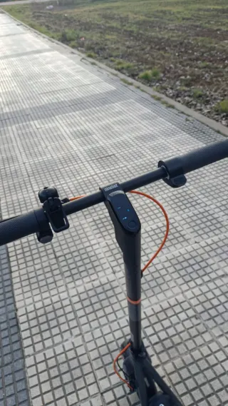 Ninebot Kickscooter F2 Plus