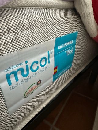 Colchón Micol 105x1,90 y su base con las mismas m