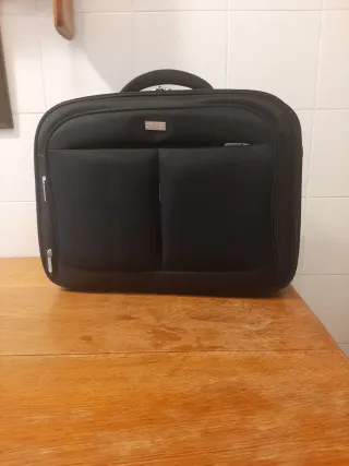Maletín para portátil negro