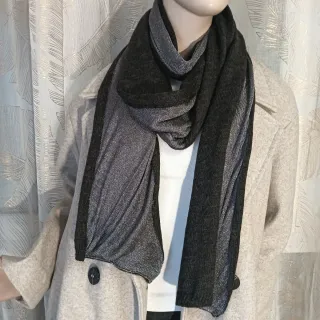 Bufanda reversible gris y negra