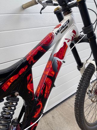 Specialized BigHit  TallaS DH descenso