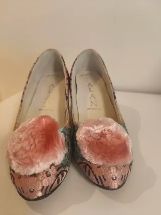 Zapatos de fiesta fallera, solo una puesta