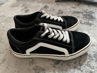 Zapatillas bajas estilo vans