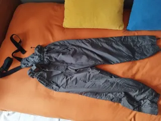 Mono de esquí para niño