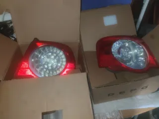 Pilotos Traseros Passat