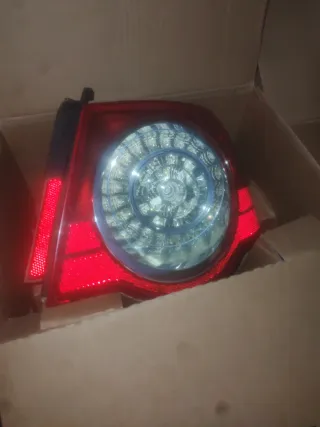 Pilotos Traseros Passat